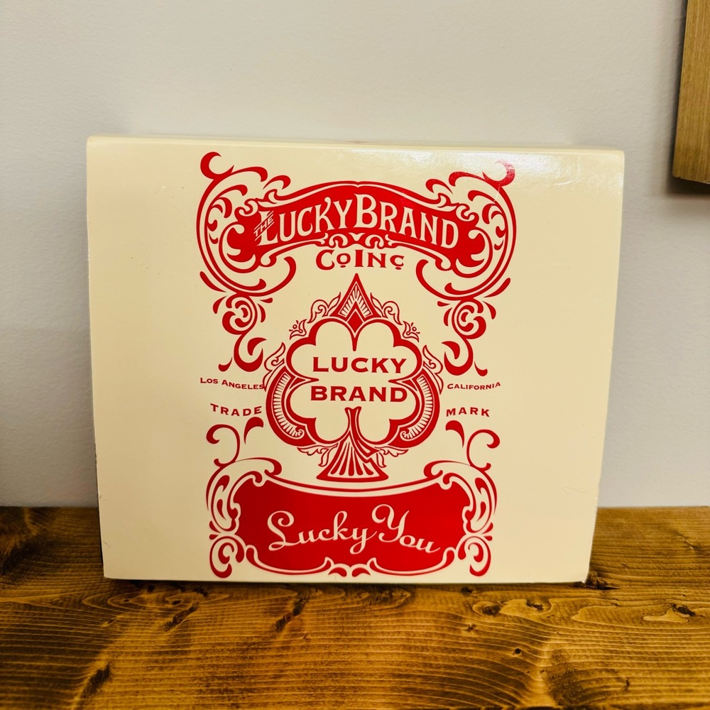 Lucky Brand Poker Set Card Pack And Cardboard Sleeve